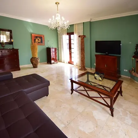 Haus Alina Mit Beheizbarem Privatpool Und Barbecue Puerto de la Cruz